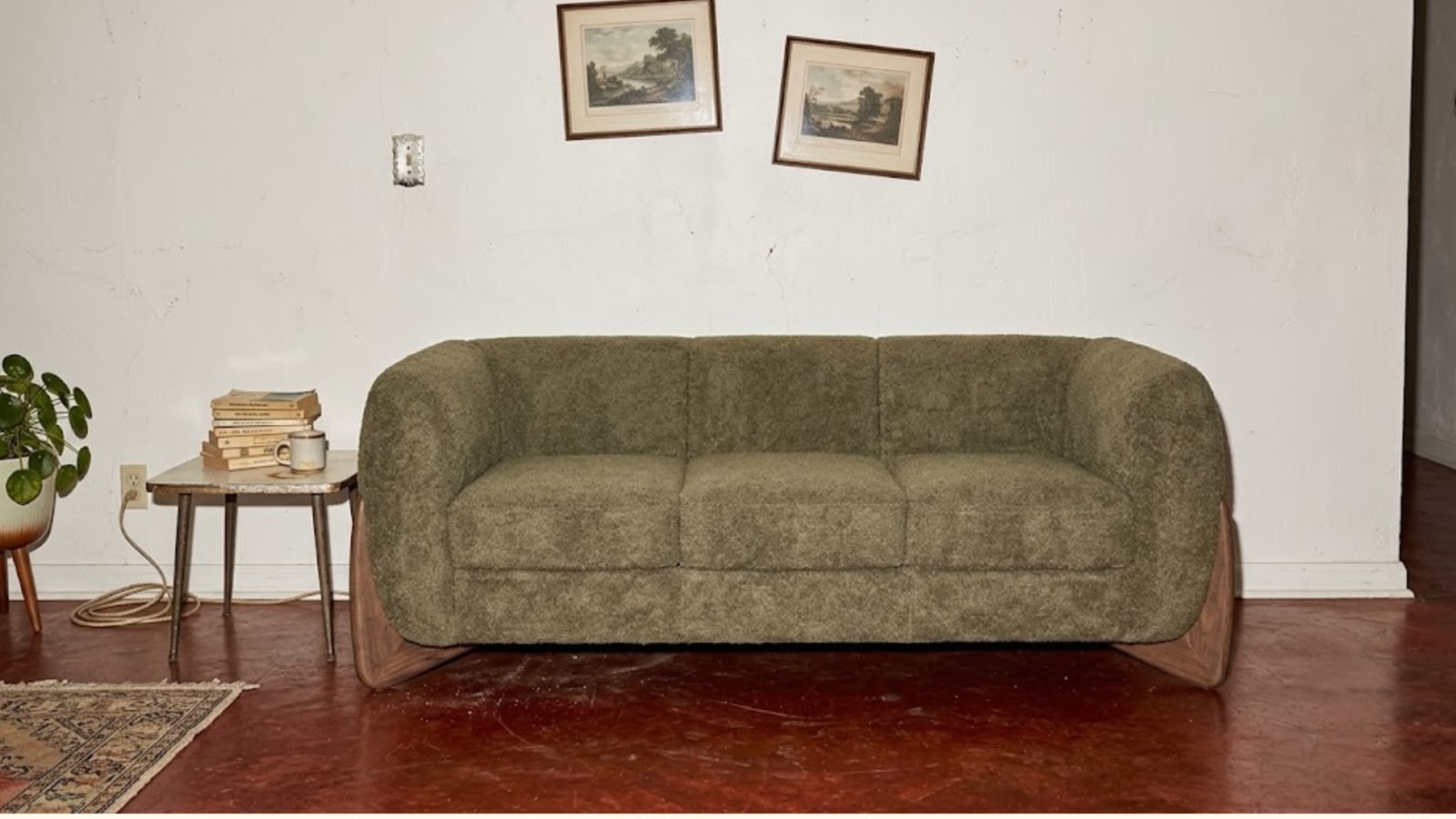 Moss sofa, photo 2